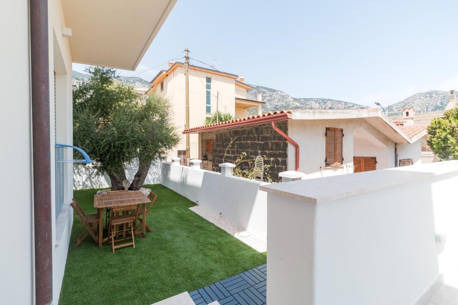 Appartamento Perla Verde, Wifi E Air Con Cala Gonone Luaran gambar